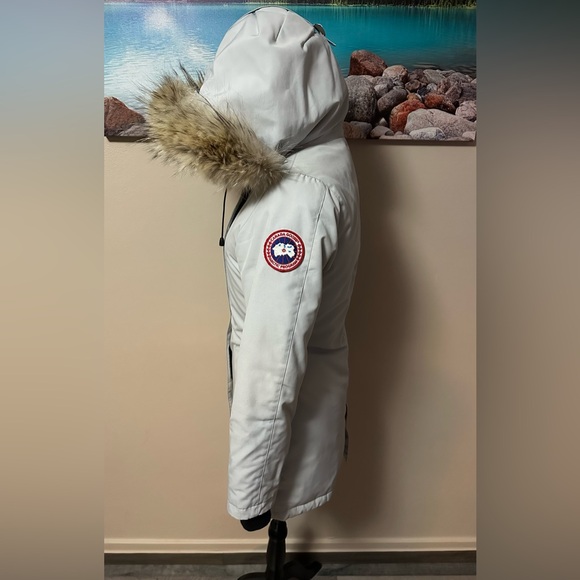 CANADA GOOSE Victoria Parka XS - Picture 8 of 17